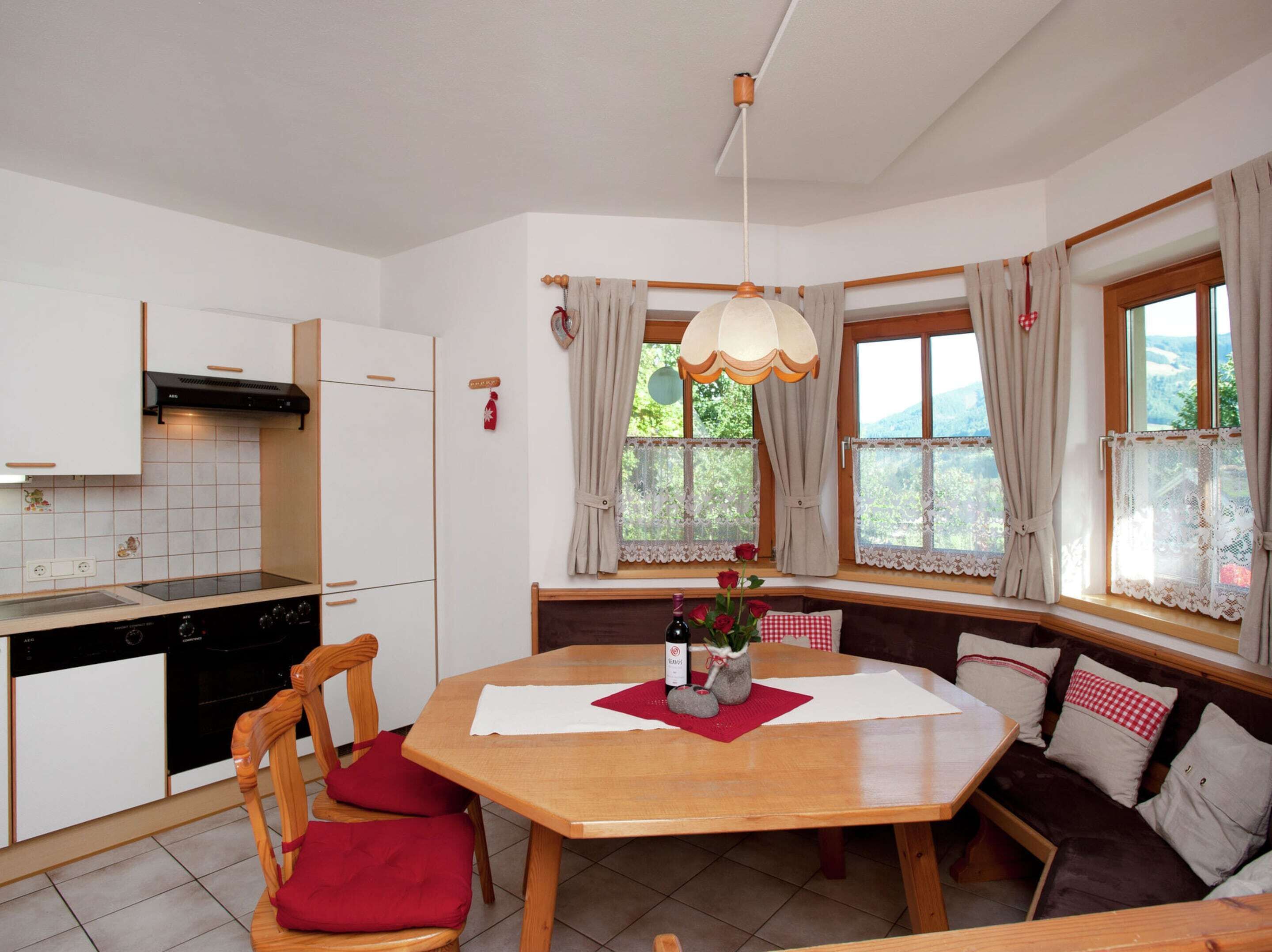 Apartment | Dining