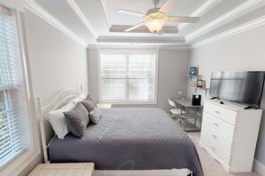 4 camere, ferro/asse da stiro, Wi-Fi