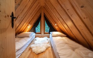 Family Apartment | Individually decorated, laptop workspace, free WiFi, bed sheets - Zakopiana (Zakopane)