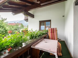 Apartment | Exterior - Spacious Apartment in Fügen near Ski Area (Fuegen)