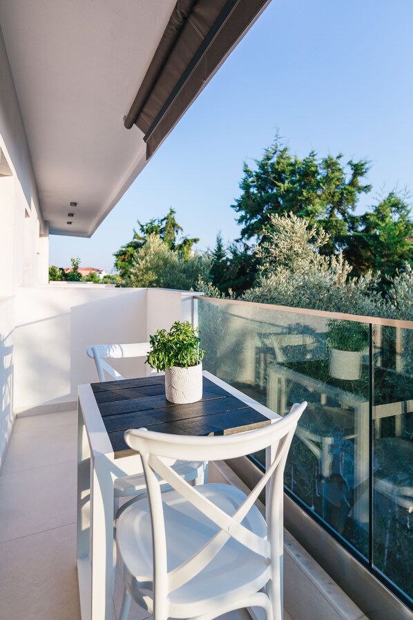Premium Apartment, 1 Bedroom | Balcony - Mariya Art Living (Kassandra)