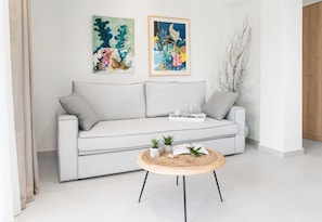 Executive Apartment, 2 Bedrooms | Living room | 38-inch Smart TV with cable channels, TV - Mariya Art Living (Kassandra)