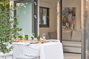 Deluxe Apartment, 2 Bedrooms | Terrace/patio - Mariya Art Living (Kassandra)