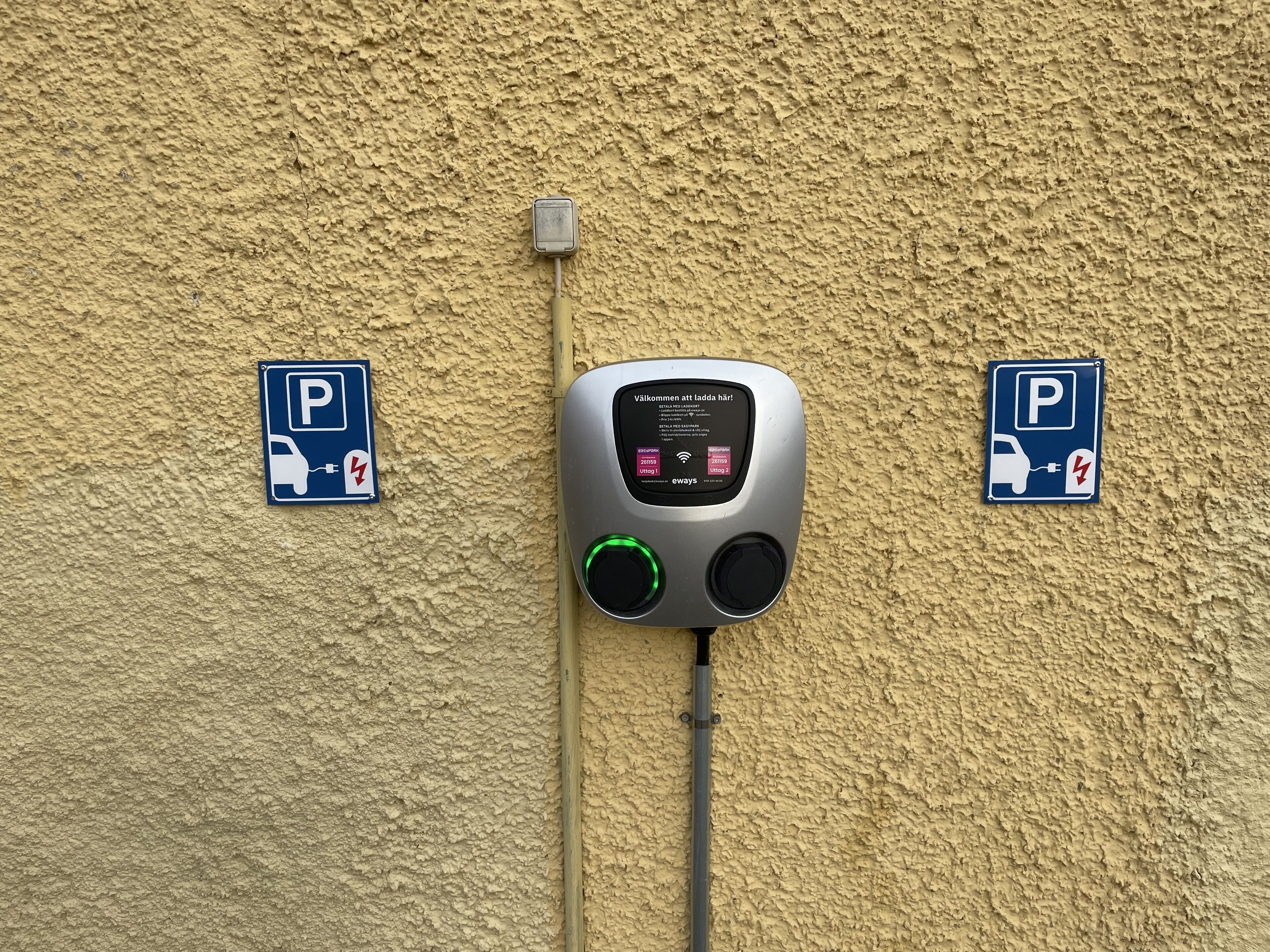 Elektrikli araç şarj istasyonu
