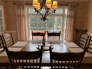 تناول الطعام