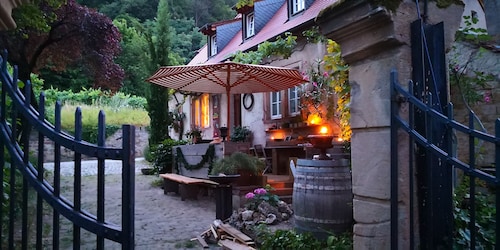 The old schoolhouse on the Schlossberg in 1728