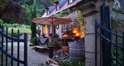 The old schoolhouse on the Schlossberg in 1728