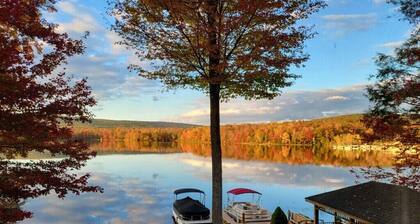 Pocono Area Lakefront Estate, GREAT FOR KIDS, Pontoon boat for rent, game room.