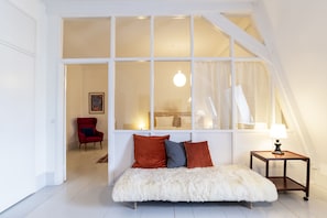 Lejlighed 1 dobbeltseng med køkken | Decoración personalizada, tabla de planchar con plancha y wifi gratis