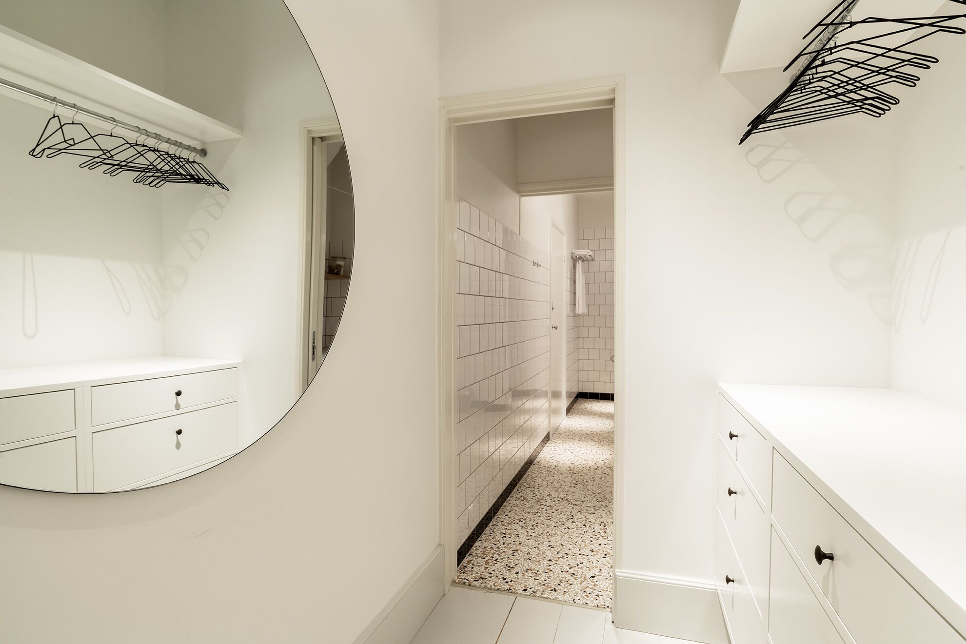 lejlighed 1 dobbeltseng med køkken | bathroom | shower, rainfall showerhead, free toiletries, hair dryer