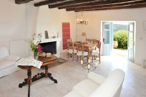 House, 3 Bedrooms | Living area | Flat-screen TV