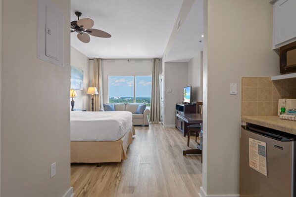 Fer et planche à repasser, Wi-Fi gratuit, draps fournis