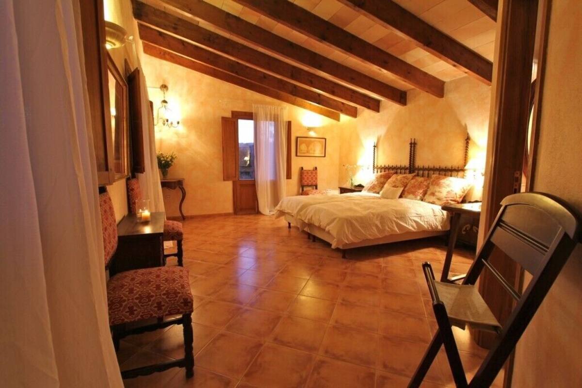 Double Room | 2 bedrooms, in-room safe, iron/ironing board, free cots/infant beds