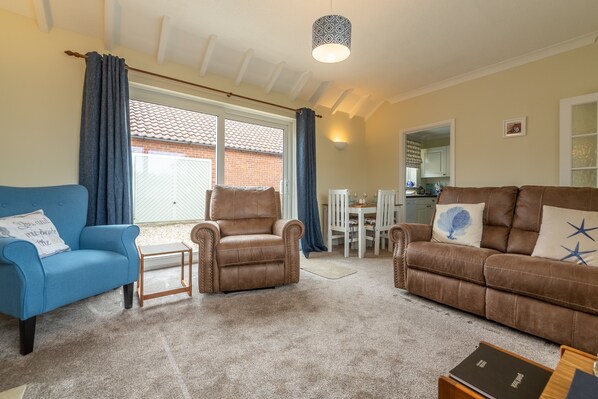 TV - Sea Breeze, Brancaster, Norfolk (Brancaster)