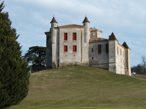 Chambre d'hôtes de caractère dans les vignes, à 13 km de Saint-Emilion