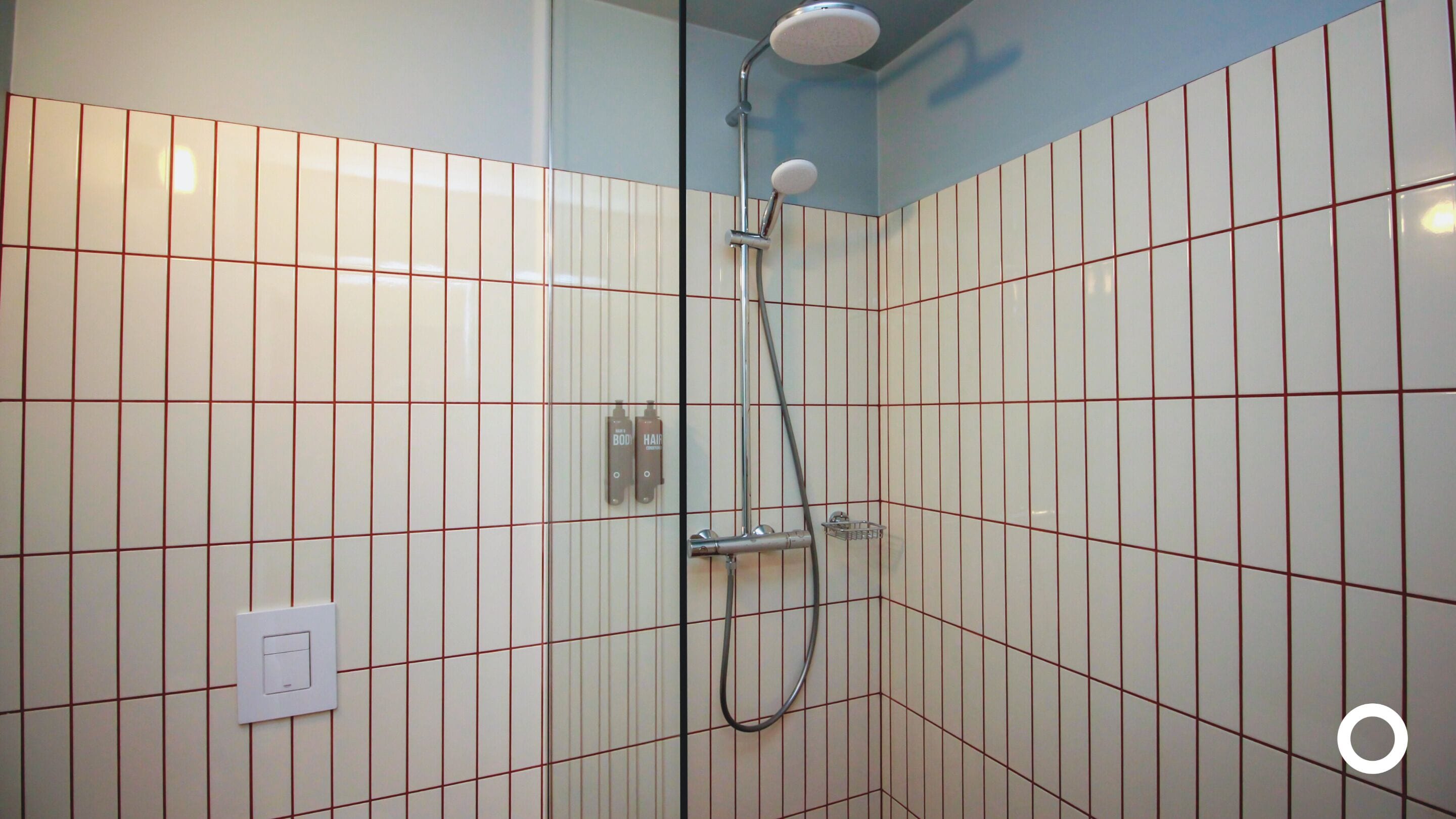 Standard Double or Twin Room | Bathroom