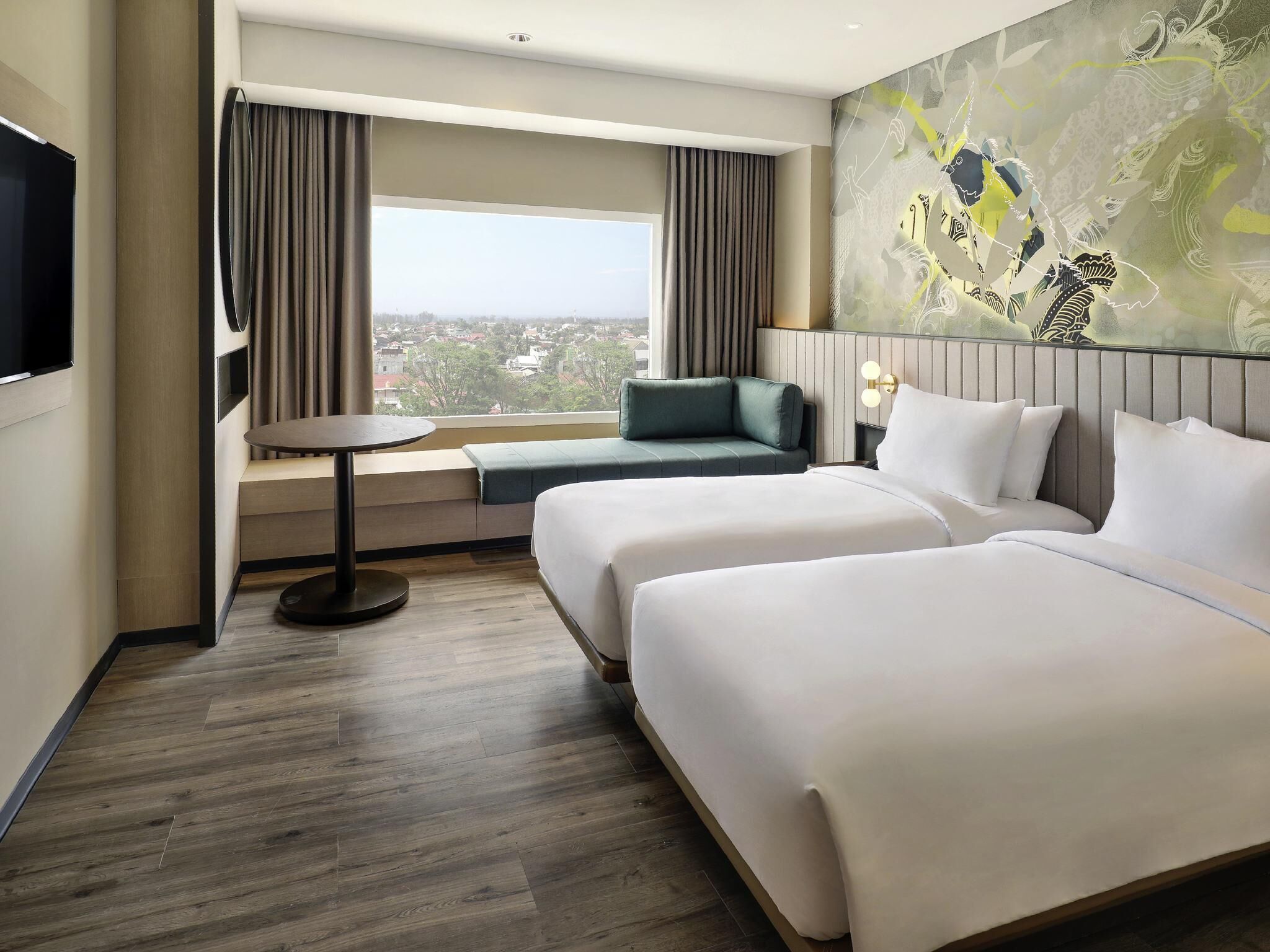Privilege, Deluxe Room, 2 Twin Beds | Premium bedding, pillowtop beds, minibar, in-room safe