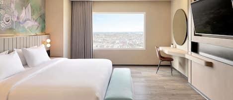 Executive suite, 1 kingsize bed | Luxe beddengoed, pillowtop-bedden, een minibar, een kluis op de kamer