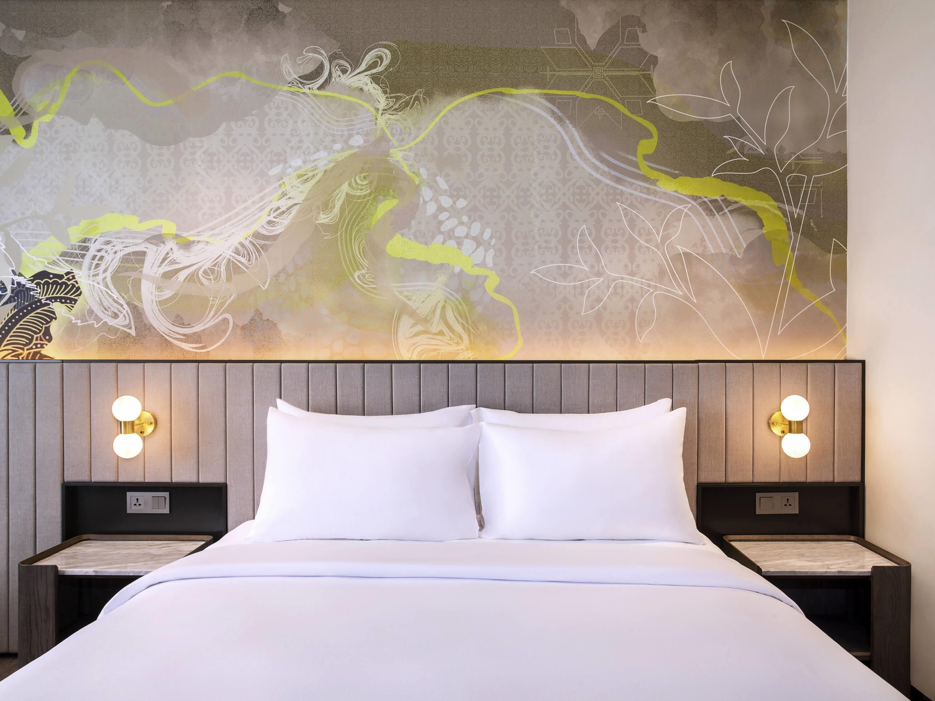Deluxe Double Room, 1 Double Bed | Premium bedding, pillowtop beds, minibar, in-room safe