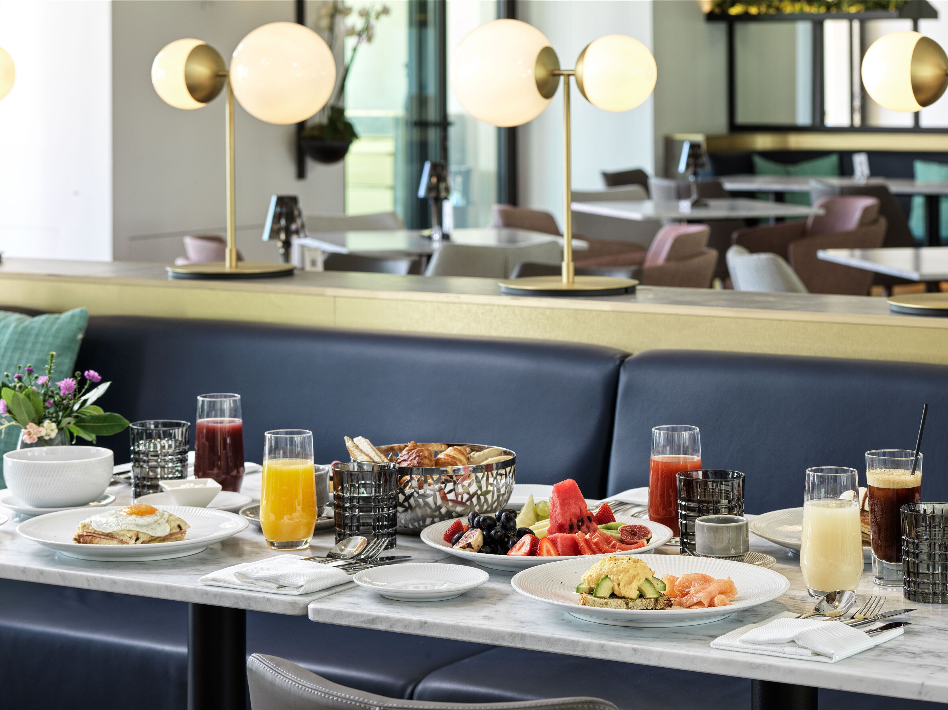 daily buffet breakfast (eur 30 per person)