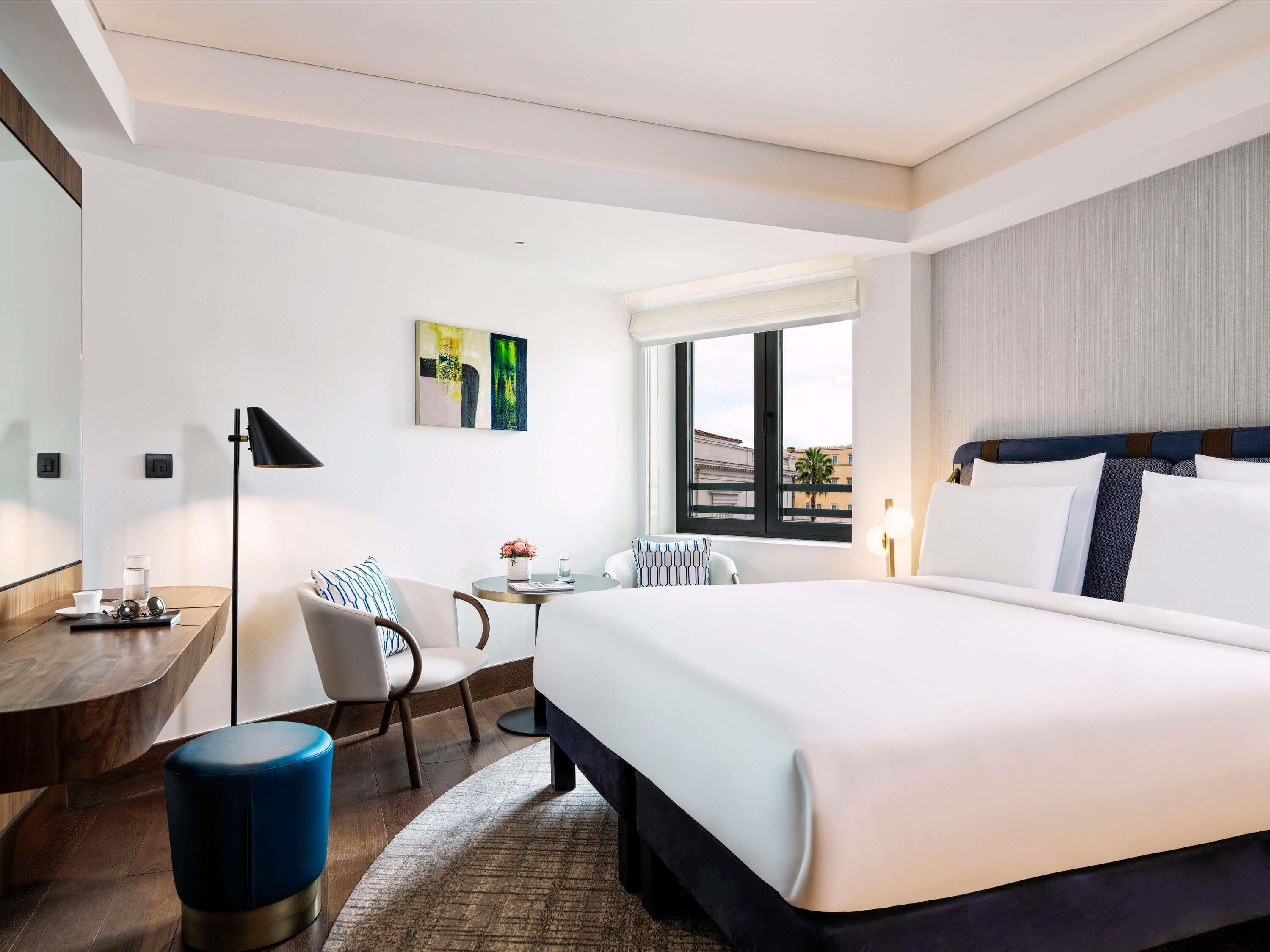 高档床上用品、羽绒被、Select Comfort 床、迷你吧