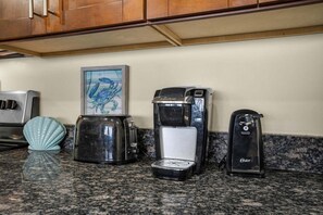 Interior - LAGOON POOL OPEN! Oceanfront condo in Panama City Beach, featuring 2 bedrooms and stunning views. (Panama City Beach)