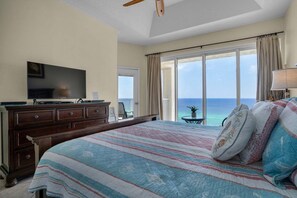 2 bedrooms, WiFi - LAGOON POOL OPEN! Oceanfront condo in Panama City Beach, featuring 2 bedrooms and stunning views. (Panama City Beach)