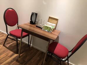 Triple Room | Free WiFi - Pension Baku (Fuerth)