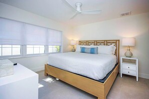 4 quartos, ferros/tábuas de passar roupa, Wi-Fi, roupa de cama