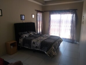 In-room safe, iron/ironing board, free WiFi, bed sheets