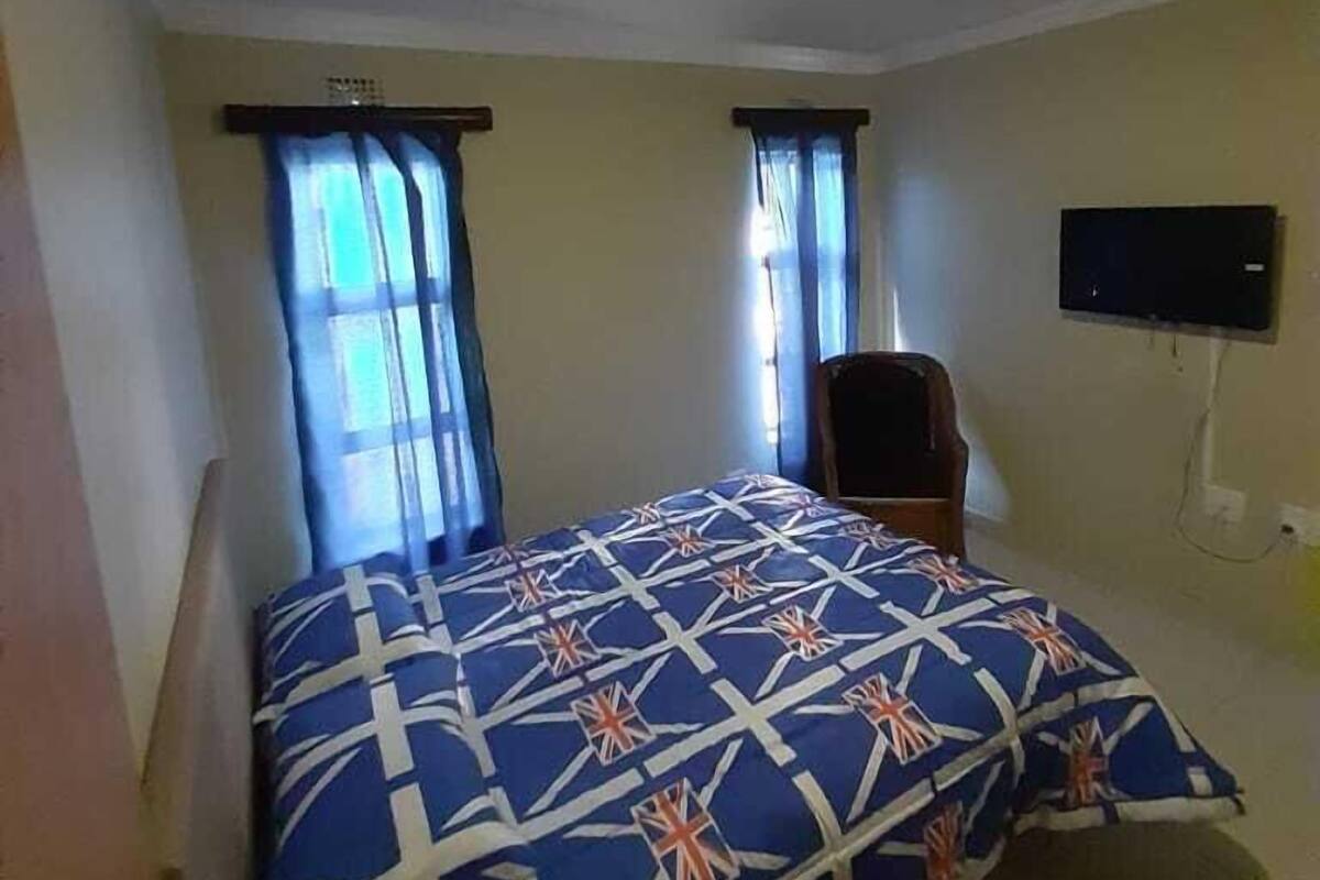 In-room safe, iron/ironing board, free WiFi, bed sheets