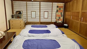 4 多间卧室、办公桌、熨斗/熨衣板、免费 WiFi