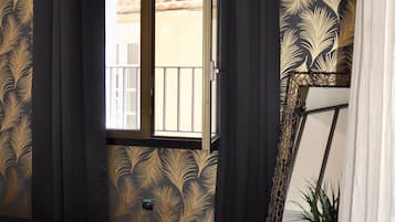 1 quarto, ferros/tábuas de passar roupa, Wi-Fi, roupa de cama