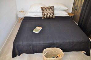 1 bedroom, iron/ironing board, WiFi, bed sheets