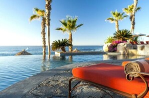 Outdoor pool - Beautiful 1 bed Suite in exquisite Hacienda del Mar, sleeps 6 - full kitchen (Cabo San Lucas)