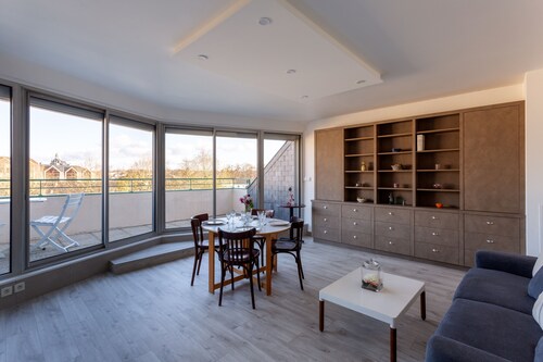 Le Mancini - Appt 1 chambre avec Parking et Terrasse