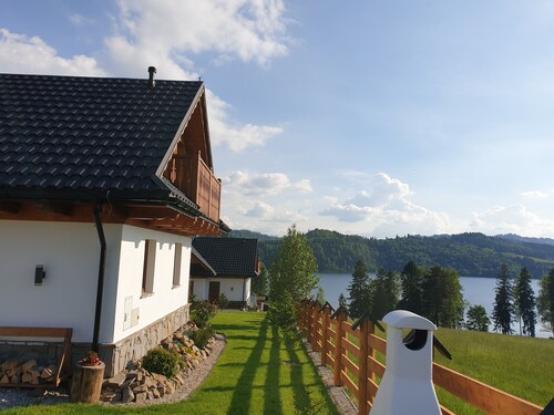Year-round highland houses in Pieniny on the shores of Lake Czorsztyn.