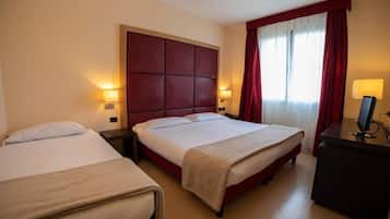 Standard Room | In-room safe, iron/ironing board, cribs/infant beds, free WiFi