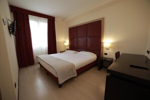 Superior Room | In-room safe, iron/ironing board, cots/infant beds, free WiFi