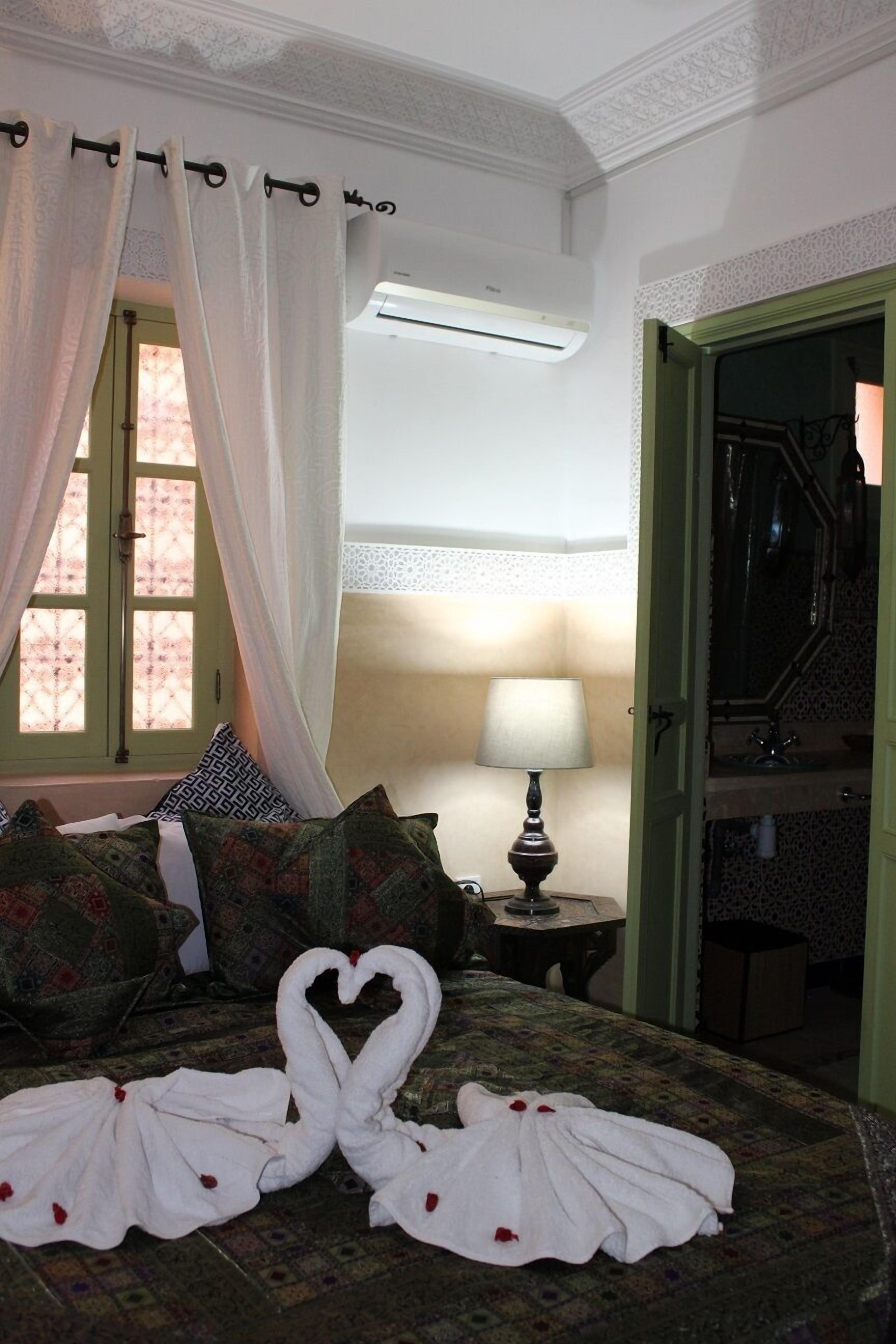 Deluxe Double Room, Non Smoking, Air conditioning | Premium bedding, individually decorated, individually furnished