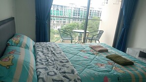 Basic Room | Living area - Laguna Beach Resort 2 (Pattaya)