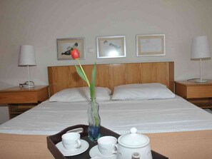 1 室のベッドルーム、WiFi、ベッドシーツ