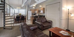 TV, peis og bordtennis