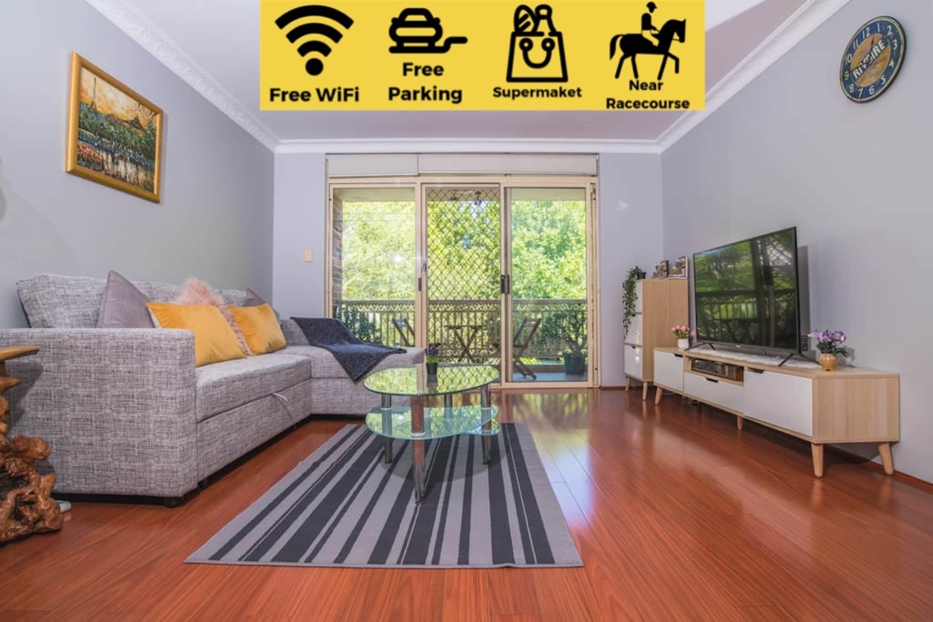 Rustic Hardwood 2 Bedroom Apartment in Randwick