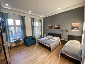 Quadruple Room, Shared Bathroom - K43 Rooms and Apartments (Belgrade)