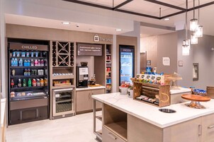 Snack bar
