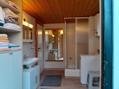 Cottage in scenic location