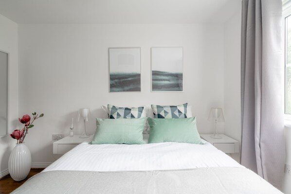 Superior Apartment | 2 bedrooms, iron/ironing board, free WiFi, bed sheets - Lincoln (Oxford)