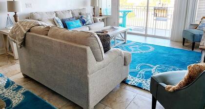 Ocean View Townhome across from beautiful Amelia Island Beach