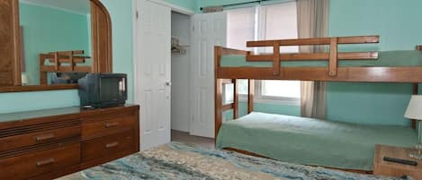 2 Schlafzimmer, BĂŒgeleisen/BĂŒgelbrett, WLAN